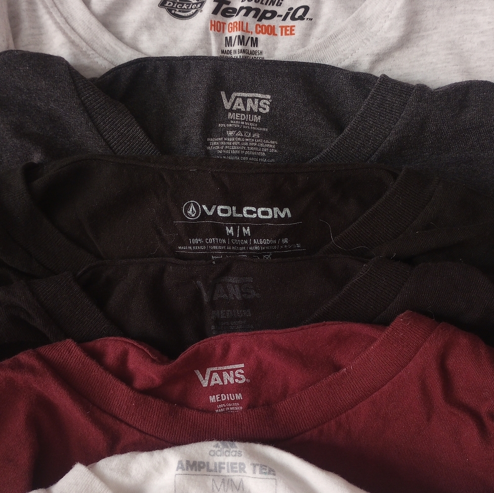 Lot Of Men's Shirts Volcom Dickies Vans Adidas Bundle Medium - Picture 10 of 10